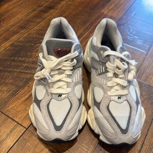 New Balance 9060-grey/M7W8.5